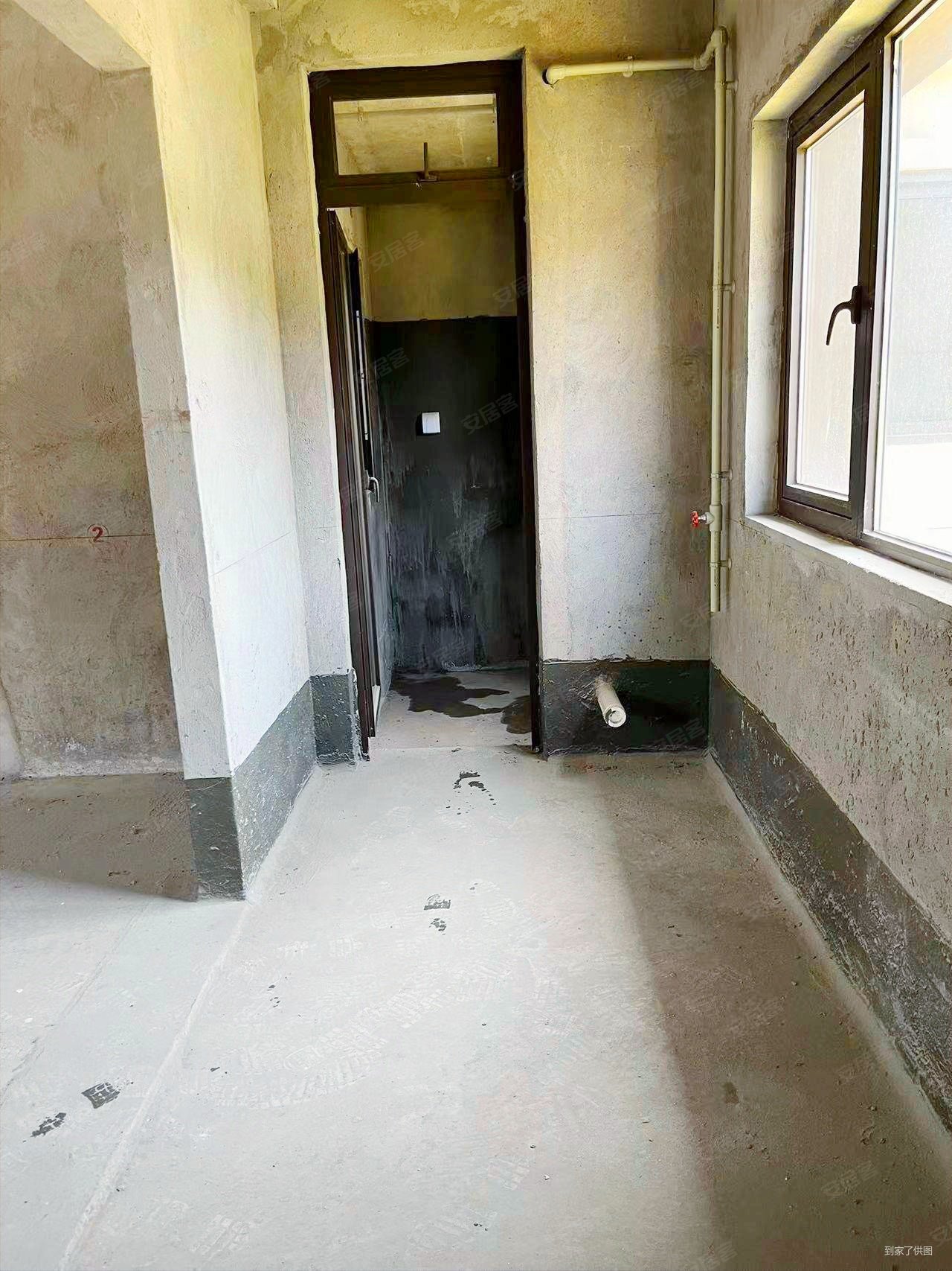 横厅大三房 户型端正 采光好 业主急售,桥达天蓬樾府海棠谷二手房,108