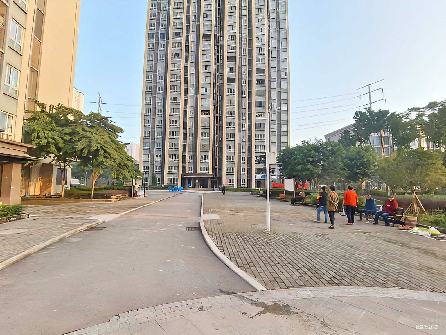 天邻山水北区3室2厅1卫85㎡南北70万