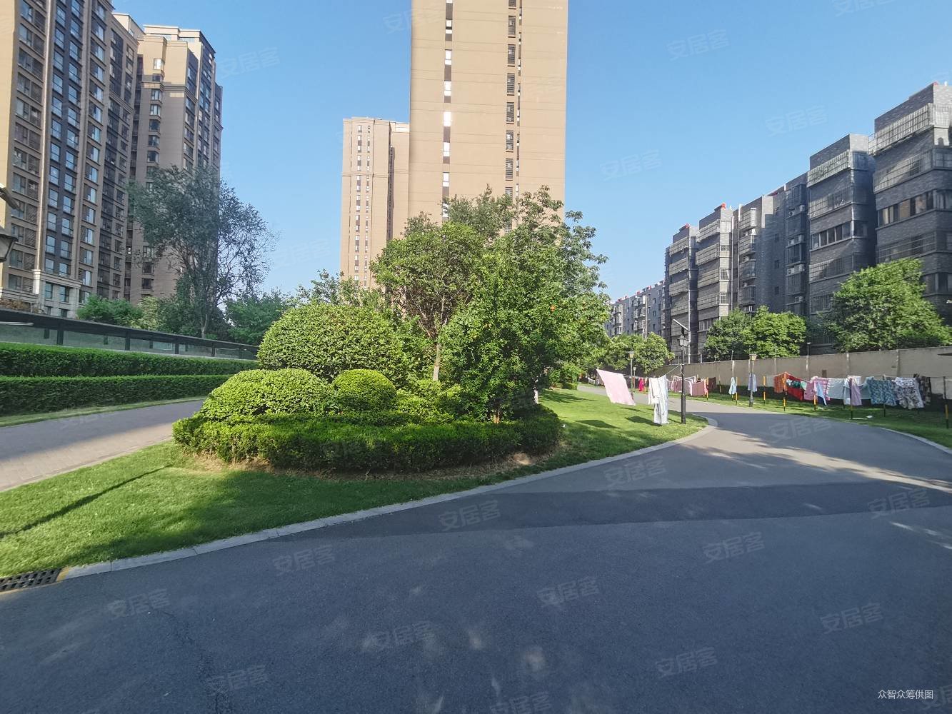 三桥地铁口 央企保利 品质小区 业主急售 看房方便 小两室,保利金香槟