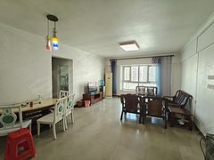 海口龙华海垦成信景苑精装三房 家电家具齐全 拎包入住 海垦广场旁出租房源真实图片