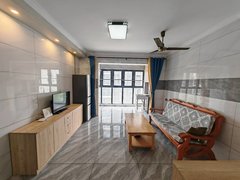 龙海城区龙海城区学府一号 三房两厅精装修出租 价格实惠 拎包入住出租房源真实图片