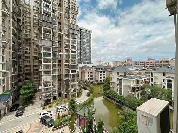 厦门湖里sm商圈裕兴花园sm地铁口全新家具正规大一房,可押一付一,民水