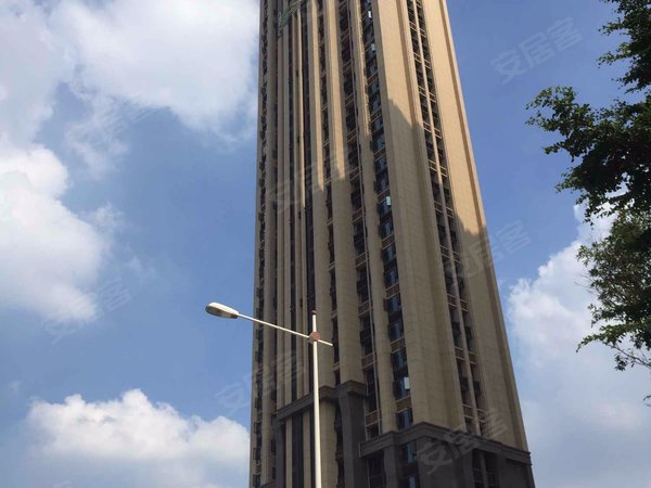 广州白云嘉禾望岗华发四季名苑华发四季名苑 星巴克楼上 豪华装修 142