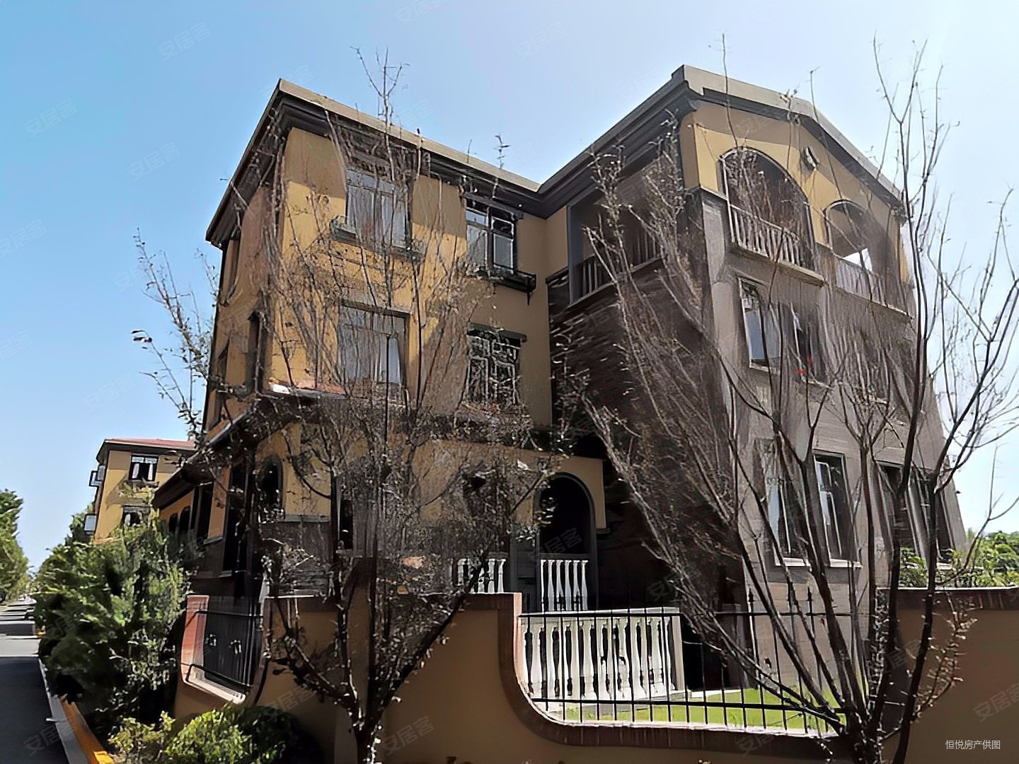 华纺易墅上海湾(别墅)5室2厅5卫482㎡南北1100万