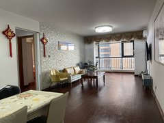 日照东港新市区华润凯旋门99平二室二厅家具家电齐全出租出租房源真实图片