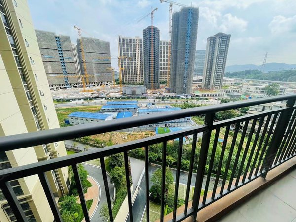 广州增城永和合景花漫里业主全新未入住!