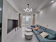 成都温江温江城区0中介可月付押一付一精装套三双卫2200出租房源真实图片