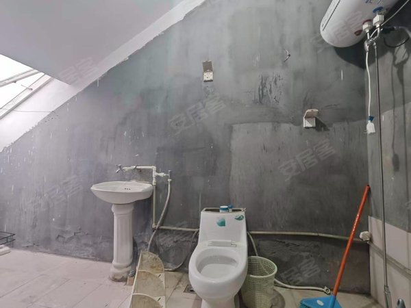 海宁长安镇农发区星星港湾花园金沙苑星星港湾花园金沙苑 南北通透 采光好 3室2厅1卫出租房源真实图片