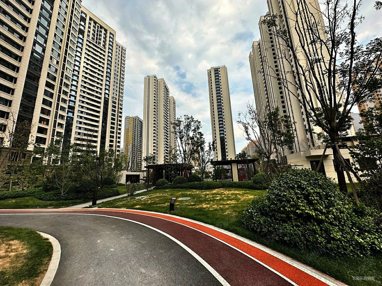 远洋万和四季2室1厅1卫85.17㎡南95万