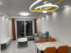 镇江镇江新区大港新区万科蓝湾精装两室月租1500元出租房源真实图片