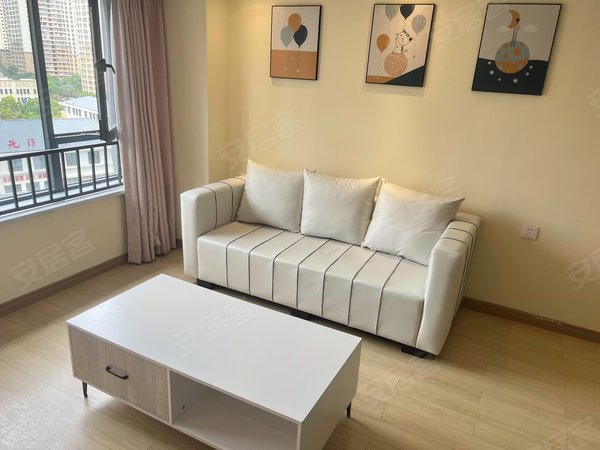 东门口地铁站天一广场天一国际购物中心附属第一医院