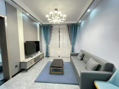 伊犁伊宁市金茂世界城年租       格林雅居电梯单身公寓，拎包入住，家具家电出租房源真实图片