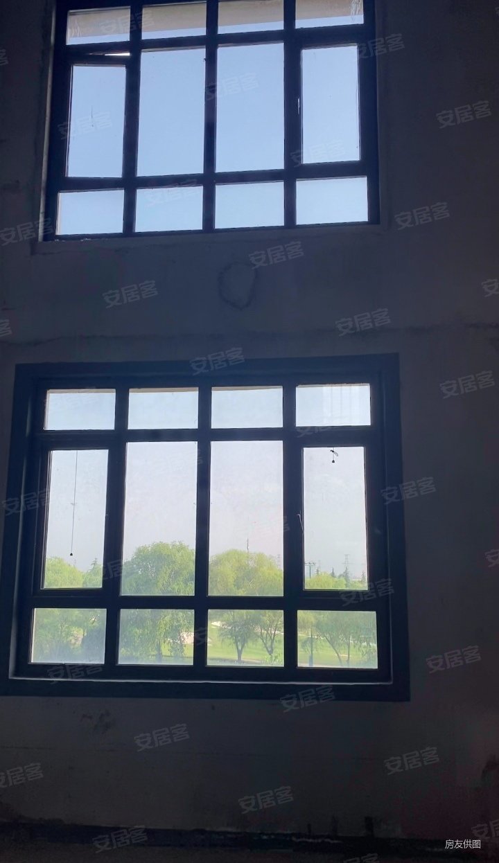 金沙湖 临湖叠墅  直面观湖 临水而居 诚售 可商谈 有钥匙