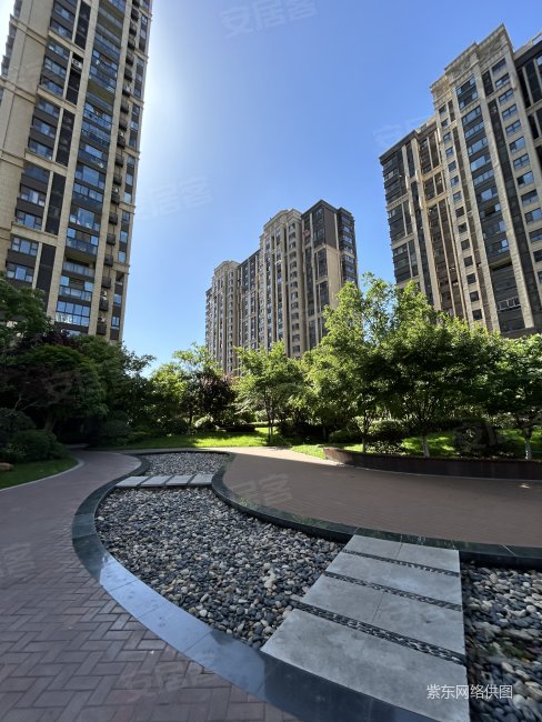 小区新,万达茂御湖仕家三期二手房,230万,3室2厅,1卫,99平米-南京安居