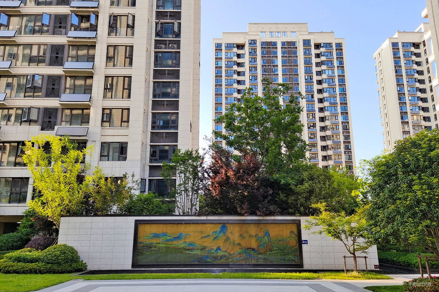 江山印129平小高层好楼层4室2厅2卫