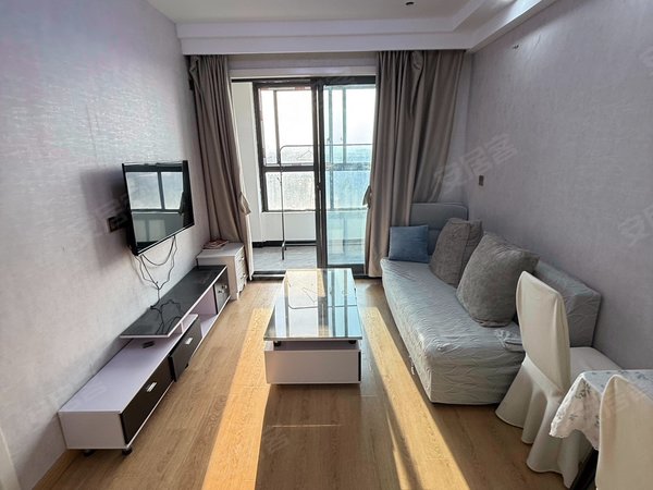 海宁长安镇农发区新天地公馆大学城旁 朗诗新天地公寓 一室精装房 好楼层出租房源真实图片