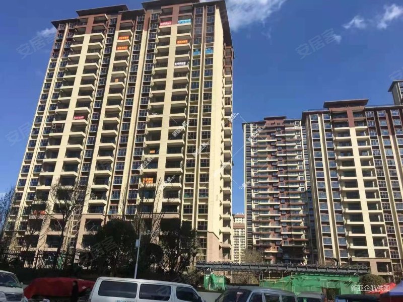 3房 南北泛亚新区105平88万碧桂园春城映象一期精装