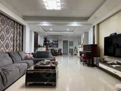 汕尾汕尾城区城区周边香城花园4楼,证168平方 三房二 拎包入住出租房源真实图片