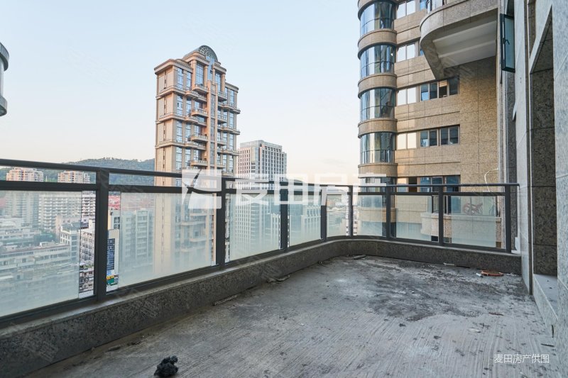 新景七星公馆5室2厅2卫278.34㎡南北3640万