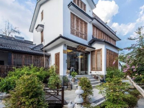杭州西湖西湖白乐桥灵隐景区别墅带院子200方,露台20方,精装修!