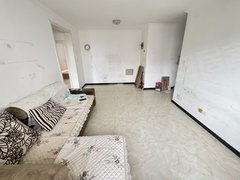 北京昌平南邵镇南邵兴昌佳苑 电梯南北通透大两居室 3400元真是在租出租房源真实图片