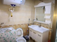 白山浑江浑江大街鑫源南岭，金街兴达花园，汇鑫家园，向阳三期，南平小区，老八中出租房源真实图片