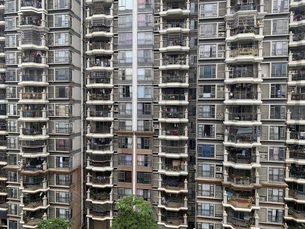 【多图】骏景花园,棠下租房,骏景次新楼 高楼层三房 装修保养好 看房