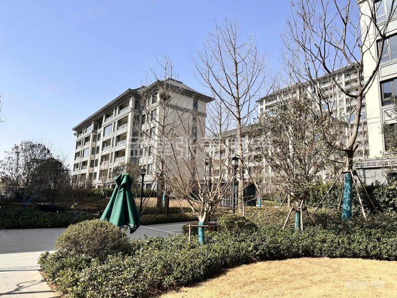 绿城春风江南公寓住宅