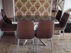 梅河口城区市中心钻石名城电梯高层100平三室一卫，年租1万8包取暖物业网出租房源真实图片