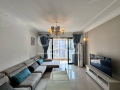 信阳羊山新区恒大名都羊山大信广场 恒大翡翠龙庭精装3室家电全拎包入住出租房源真实图片