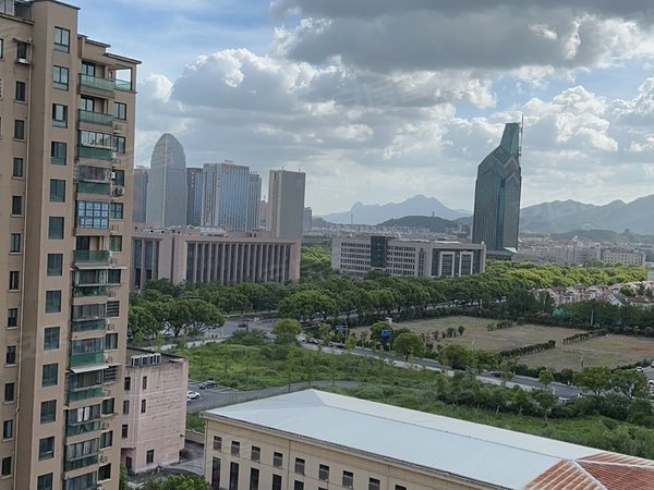 绍兴诸暨诸暨市区朗臻丰泽苑万风新天地,朗臻大厦 翡翠园 电梯房 配套