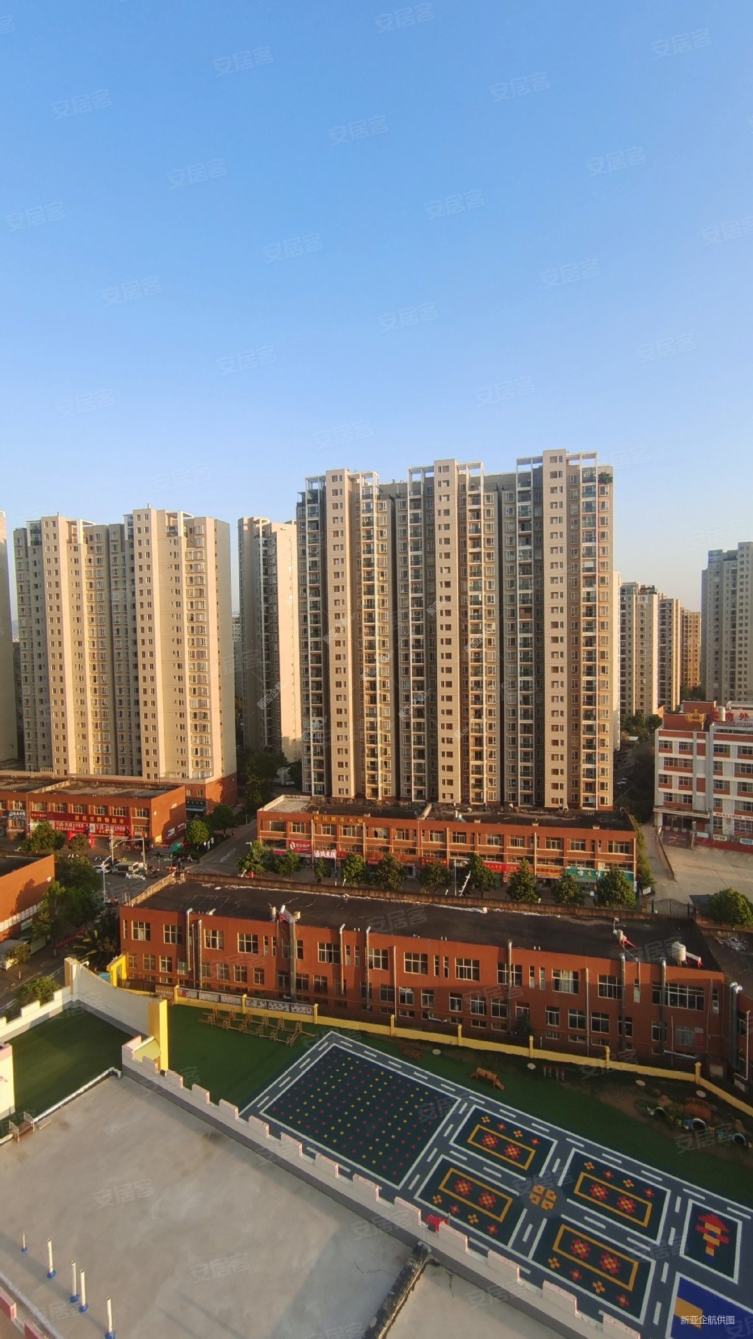 143平南北4房市政府天润康园毛坯116万15楼