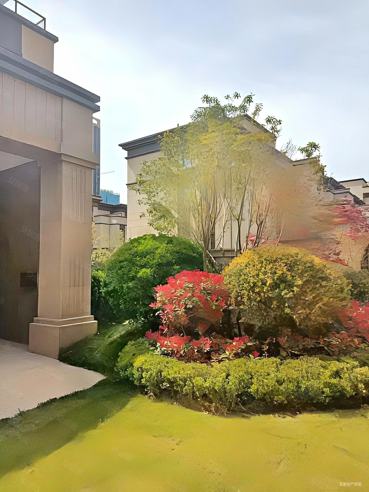 70年产权支持公积金,下叠别墅曲江东浐河旁,雁鸣湖居近地铁,中建锦绣