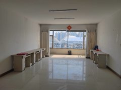哈尔滨南岗海河路会展商圈，五室明厅，复式一层150米两层电梯房整租出租房源真实图片