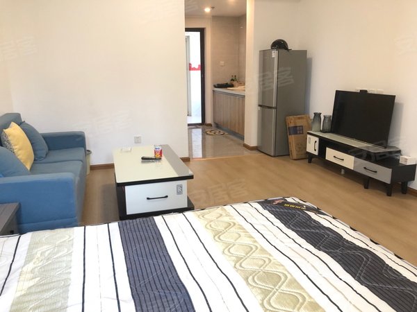 安宁七彩云南第壹城(商住楼)近春融街地铁口,单身公寓出租,家具家电