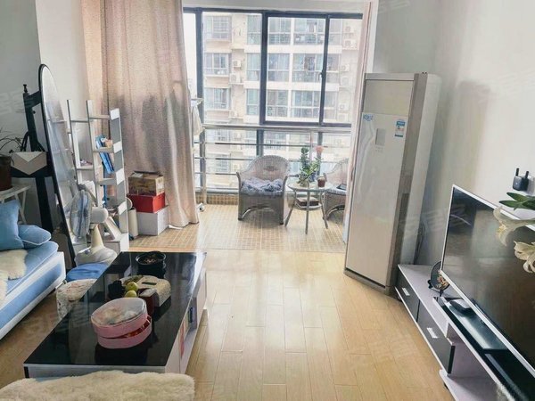九江浔阳湖滨联信公寓湖滨 十一中附近 联信公寓 电梯精装修 3室2厅2卫出租房源真实图片