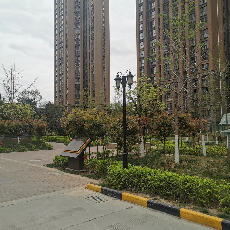 【龙记国会山, 龙记国会山小区详情,房价走势,房源,业主论坛】- 西安