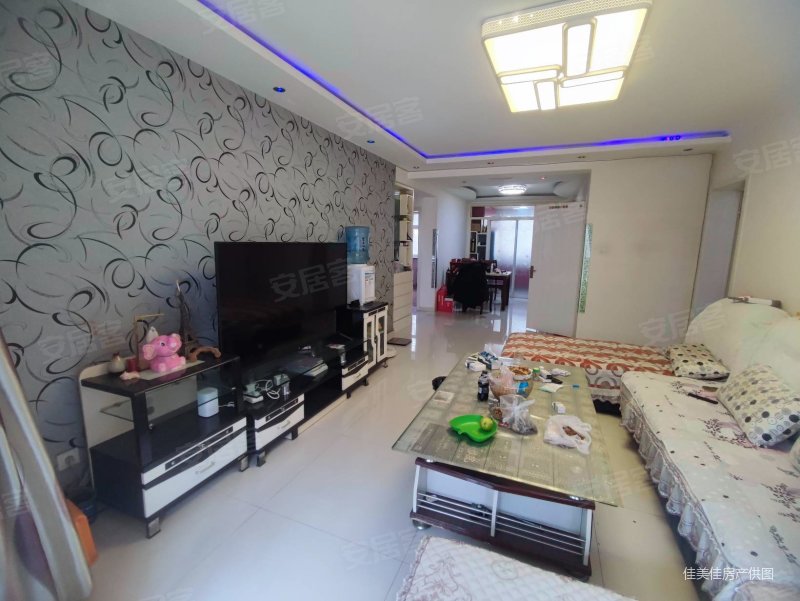 中房吾悦广场旁幸福世家三居室一楼带花园出售