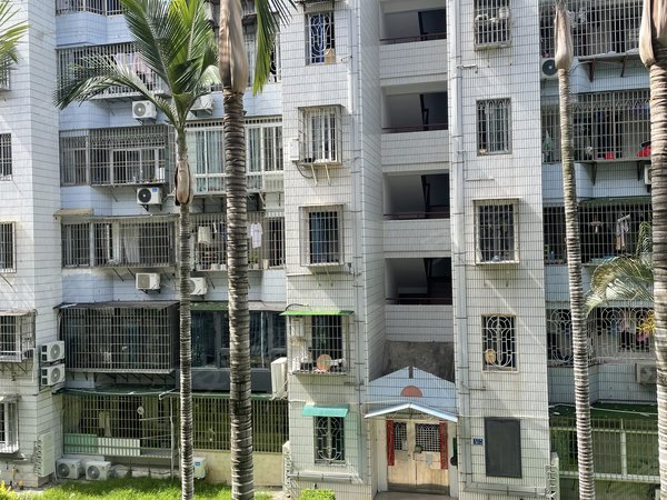 厦门湖里南山万景花园万景花园居家大三房两厅两卫 小区中庭南北通透