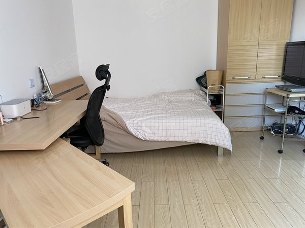 上海杨浦东外滩霍兰公寓霍兰公寓 2室0厅1卫出租房源真实图片