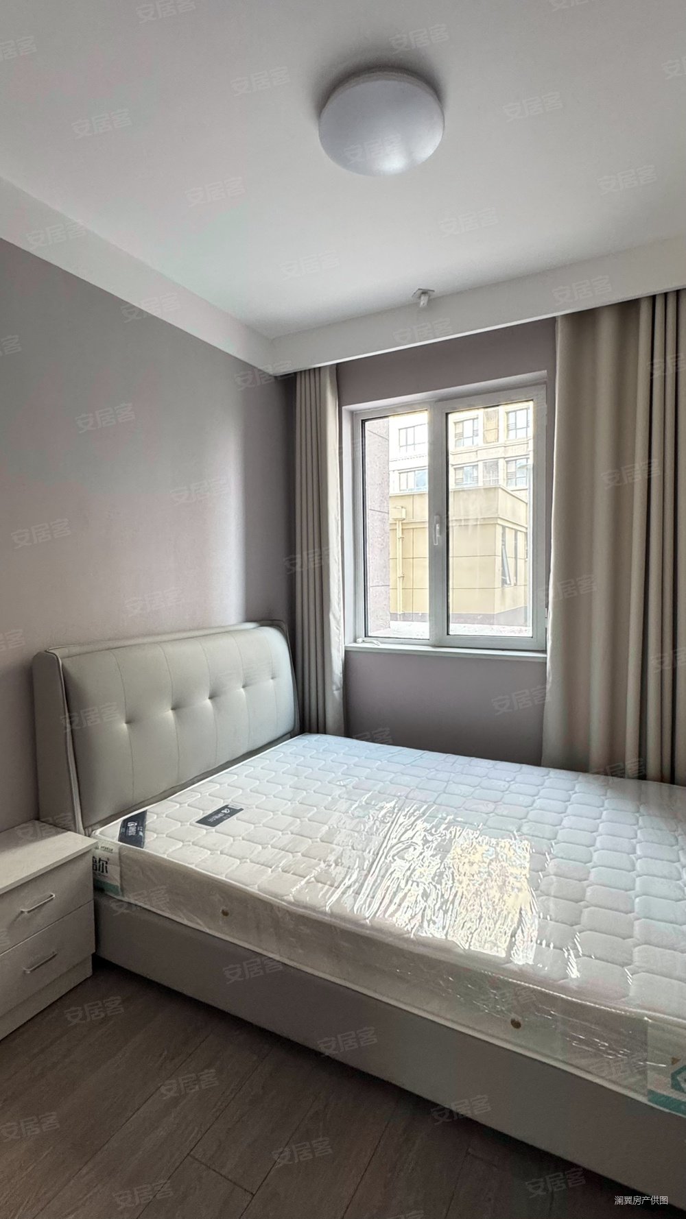 红莲东园3室2厅1卫90㎡南北63万