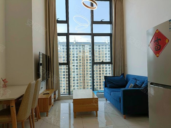 昆明五华龙泉路万彩城(商住楼)万彩城loft小公寓精装修拎包入住可以月