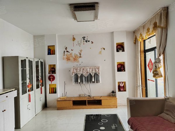 水岸皇庭精装两房近县医院出门就是澄碧湖配套成熟