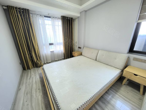 福州长乐吴航外滩公馆外滩公馆精装4房3卫一梯一户万星地铁周围永辉