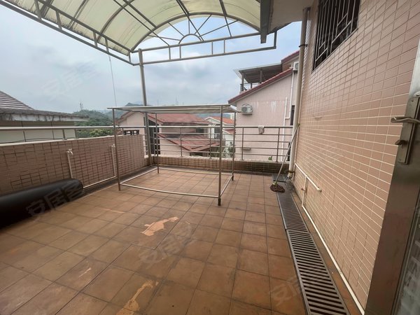 【多图】翠湖山庄(别墅),横岗租房,翠湖山庄(别墅) 9室3厅5卫 289平米