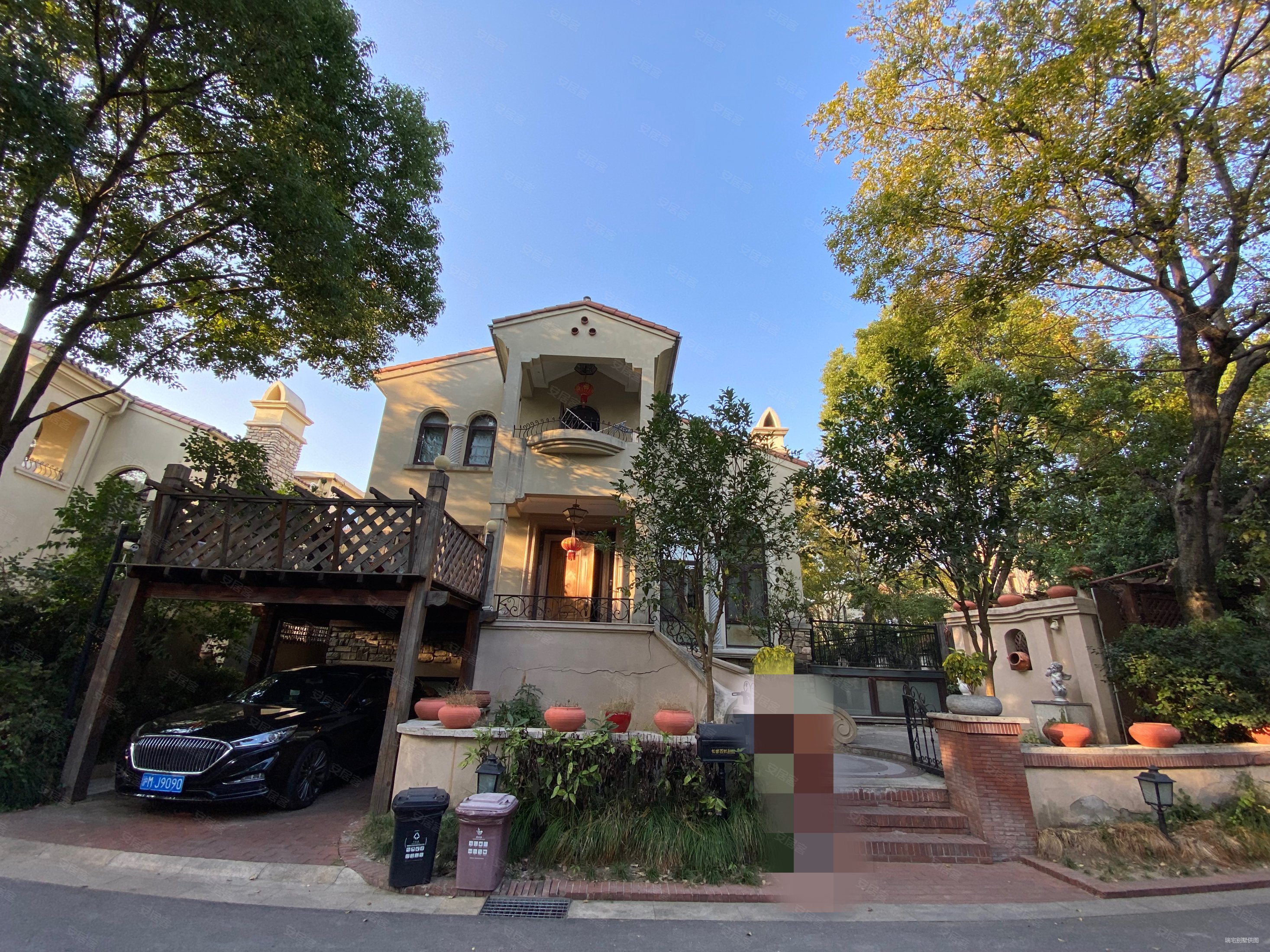 长泰西郊别墅5室2厅4卫260㎡南北1888万