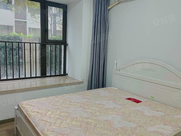 上海奉贤南桥合景万景峰(公寓住宅)奉贤南桥望远路地铁站旁边的合景
