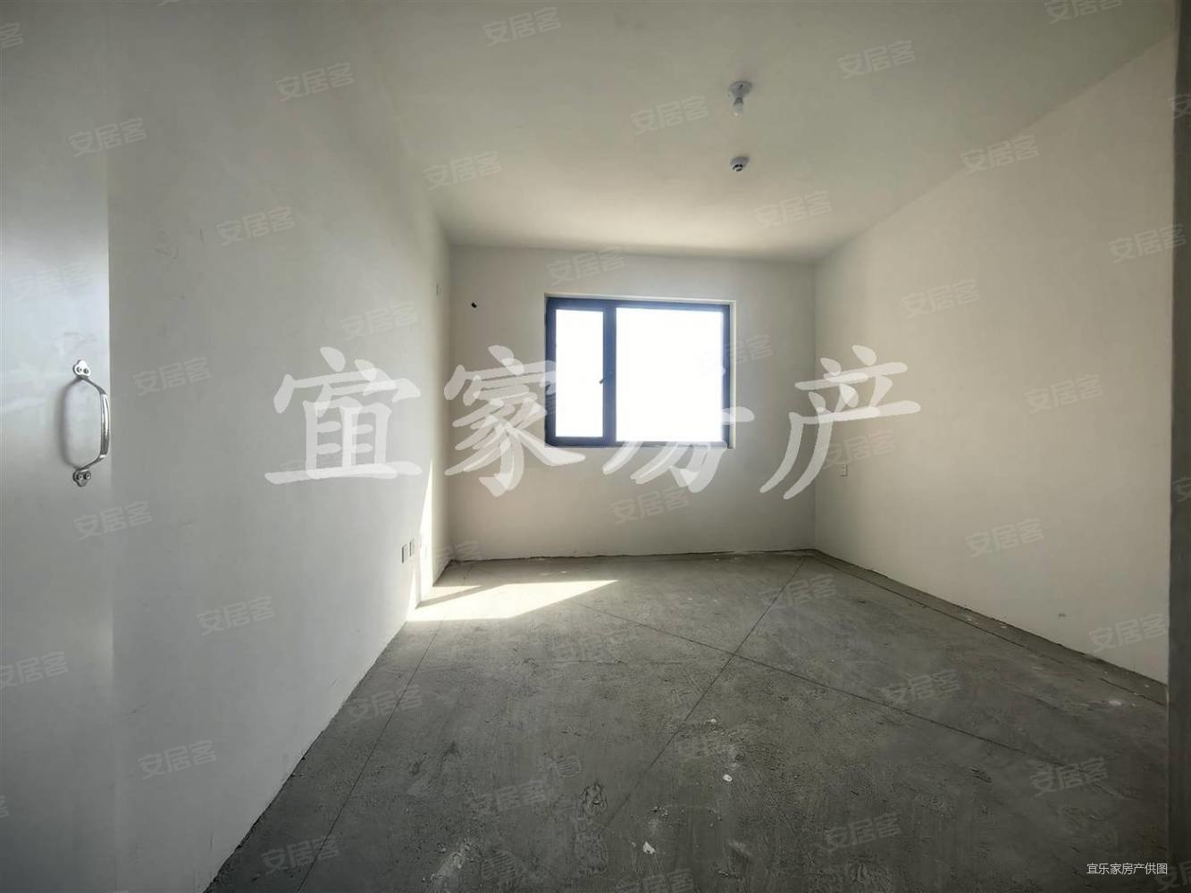 祥福家园3室2厅1卫118㎡南北40万