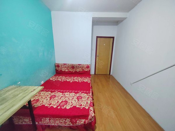 昆山玉山城北中原佳苑同泰,淳华,加百裕一条路中原佳苑单间出租,押一