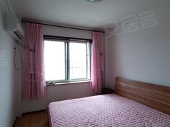 朝阳双塔大润发房子在万达附近，一室一厅6楼，有空调出租房源真实图片